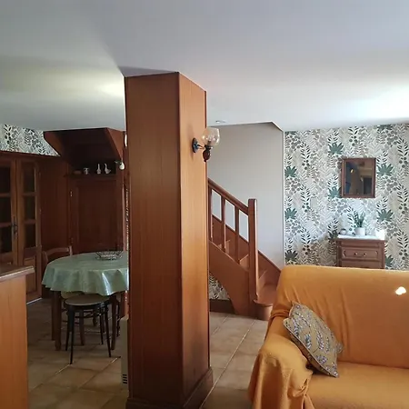Maison Conviviale A Avec Jardin Et Jeux De Plein Air - Fr-1-616-440 * Proissans